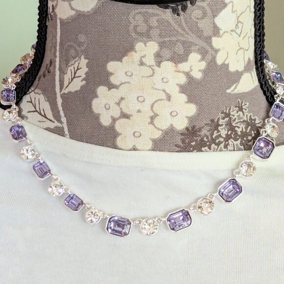 Anne Klein Chunk/Runway purple/ blue hints (tanzanite-like) Silver Tone Necklace - Picture 1 of 6